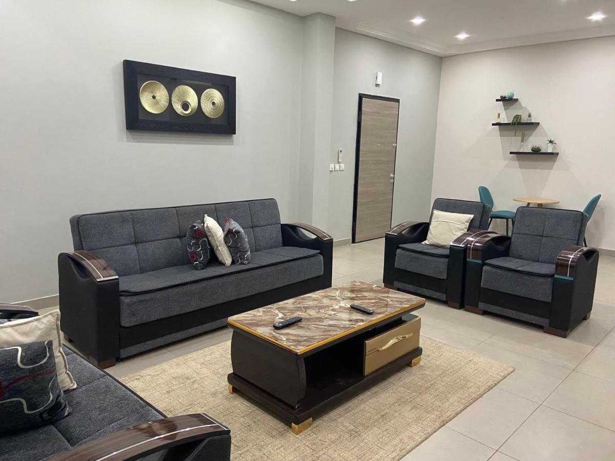 Queens View Apartment Аккра Екстер'єр фото