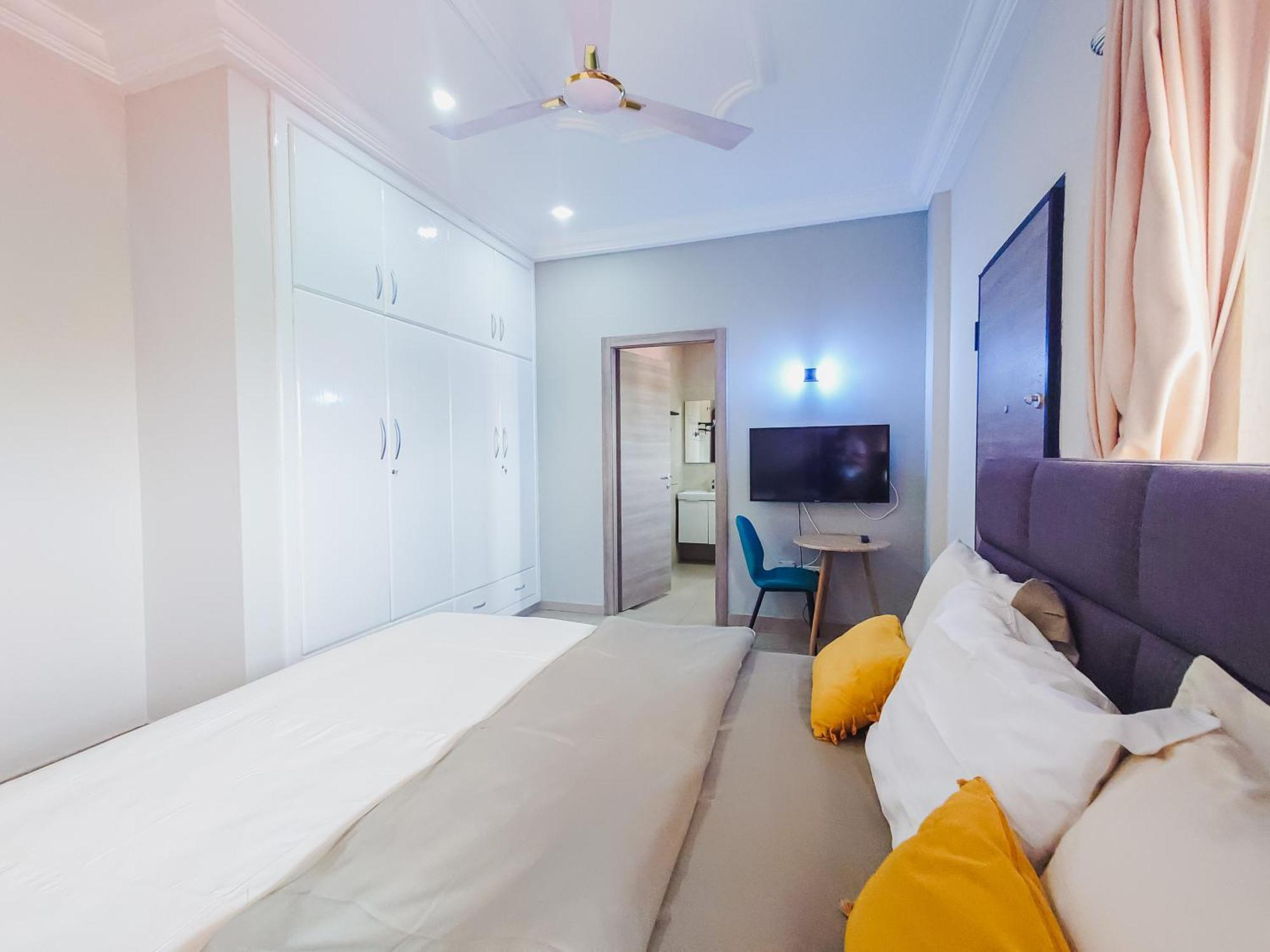 Queens View Apartment Аккра Екстер'єр фото
