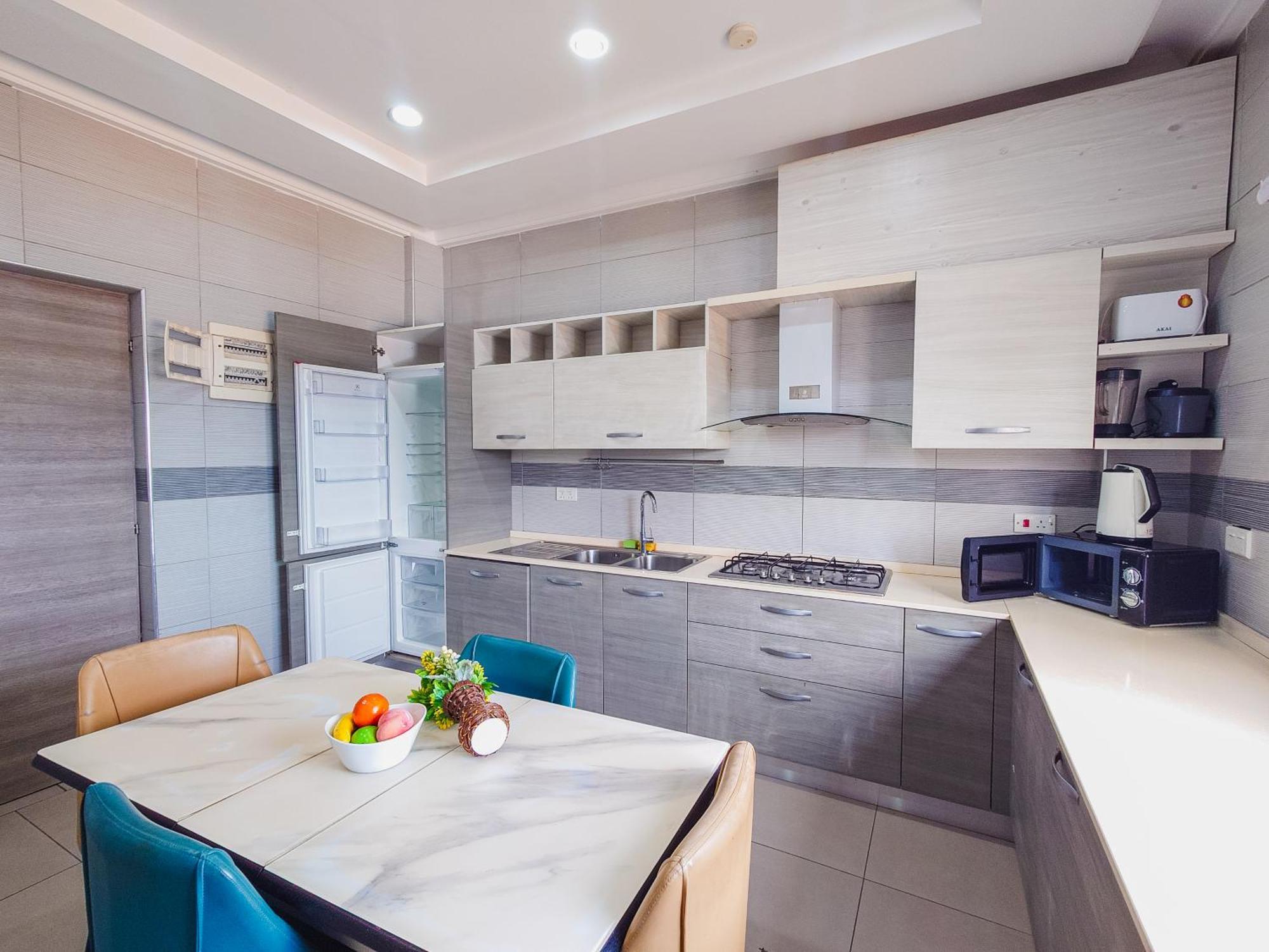 Queens View Apartment Аккра Екстер'єр фото