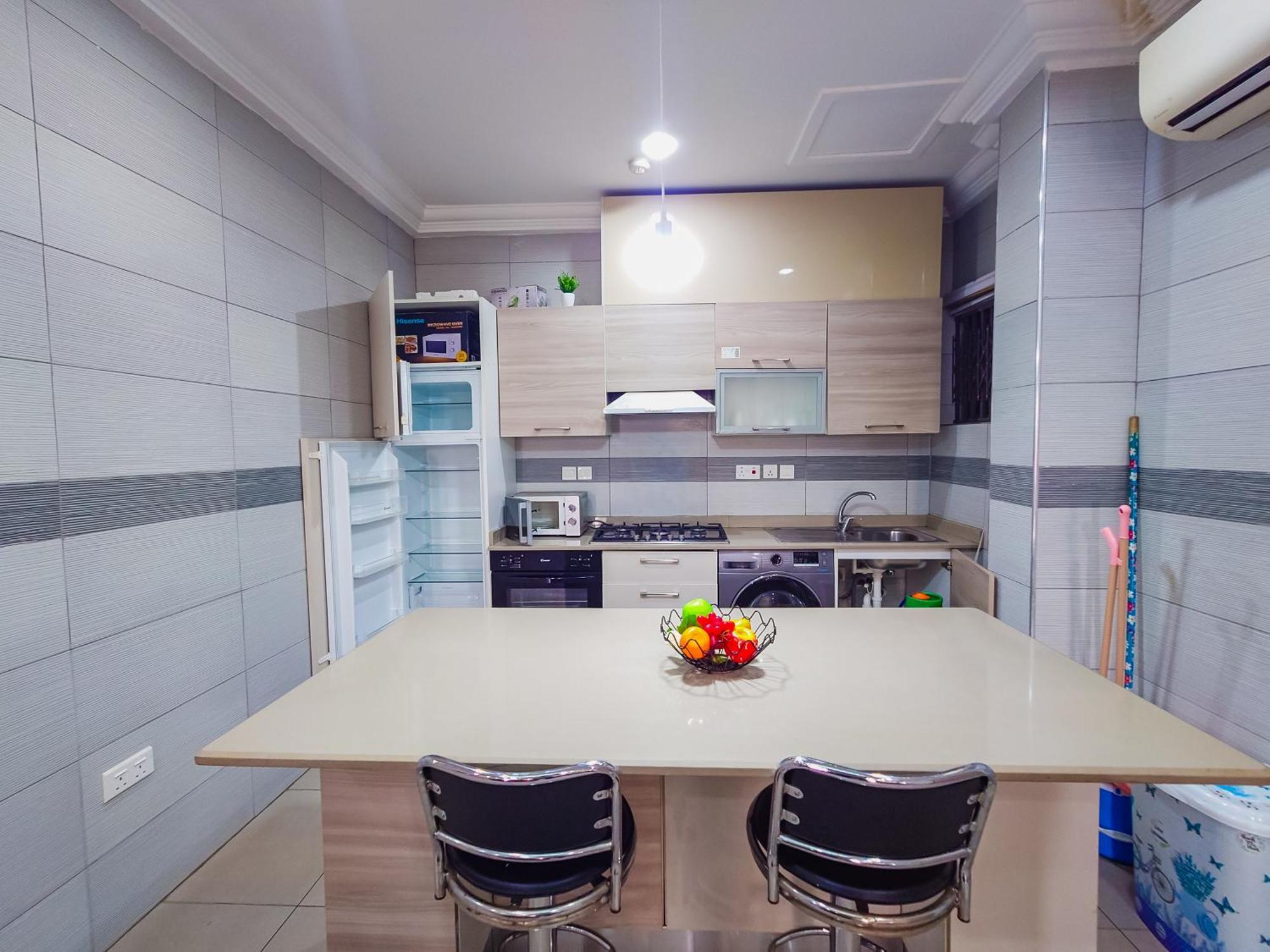 Queens View Apartment Аккра Екстер'єр фото